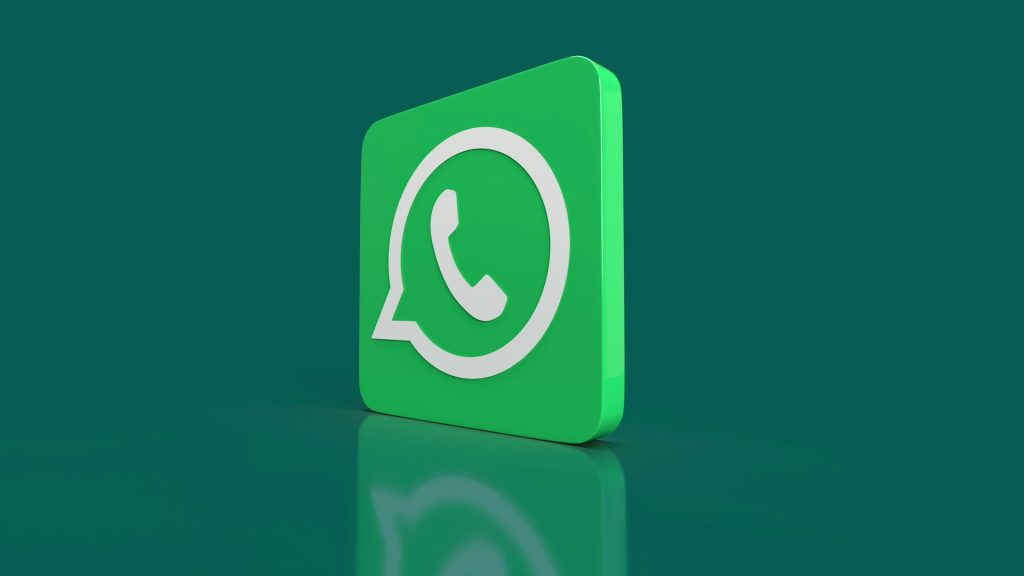 WhatsApp libera recurso de enquetes para grupos e conversas individuais